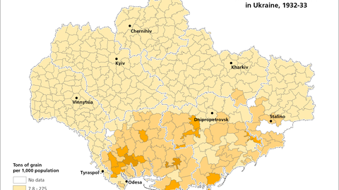 This map visualizes data on the actual grain procurement in Ukraine, 1932-33.